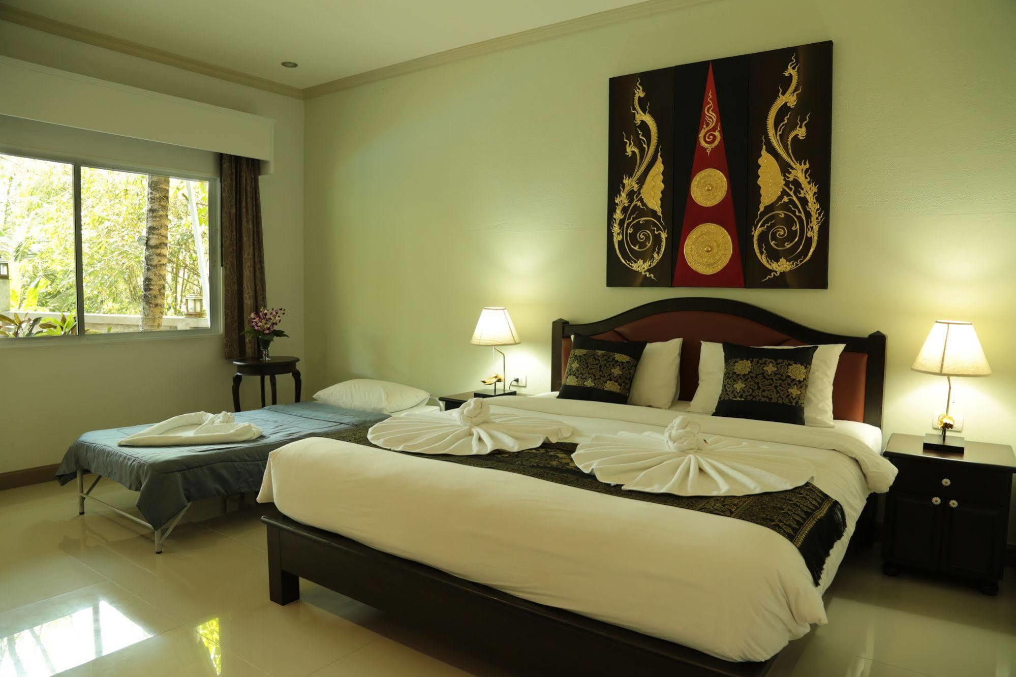 Naka Resort Kamala Beach Zewnętrze zdjęcie