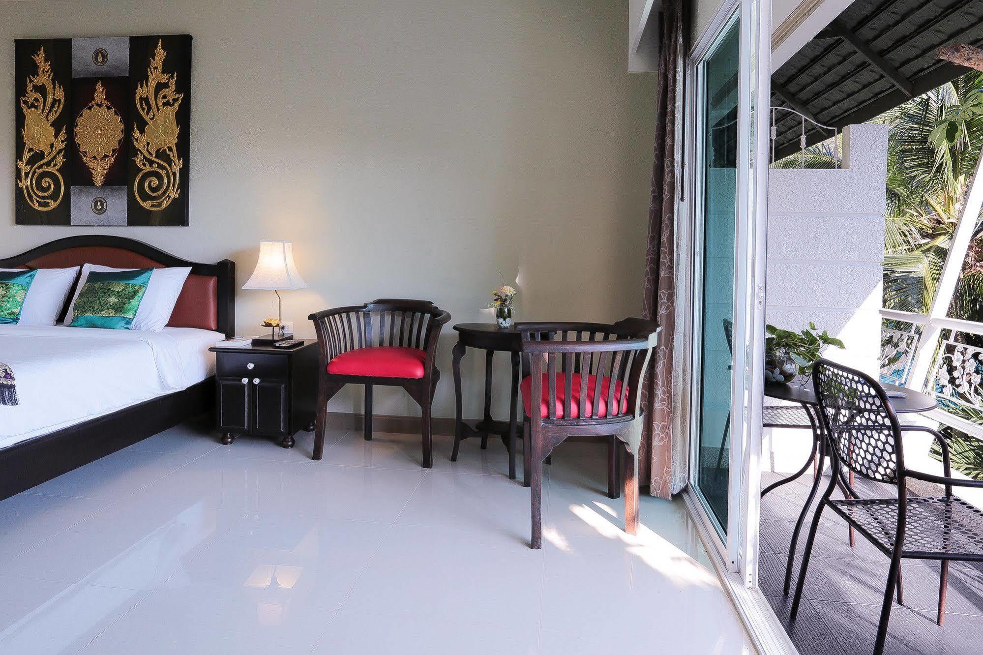 Naka Resort Kamala Beach Zewnętrze zdjęcie